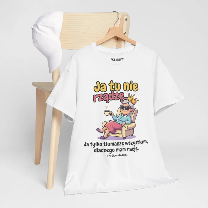 T-shirt z nadrukiem Babcia - Królowa Rodziny