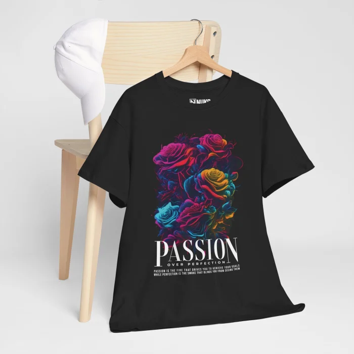 T-shirt z nadrukiem Passion
