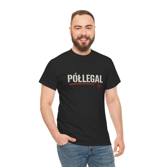 T-shirt z nadrukiem Półlegal