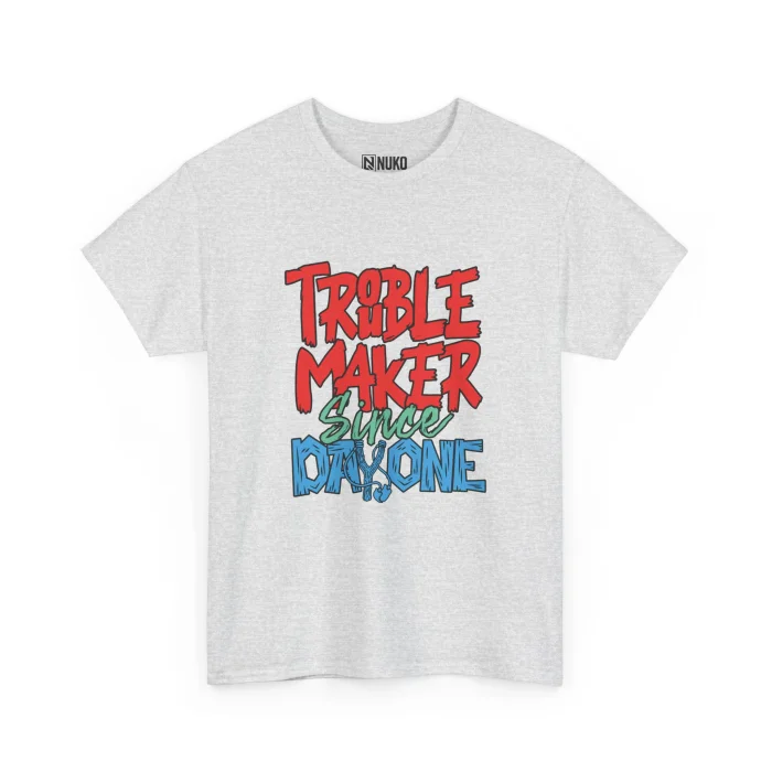 T-shirt z nadrukiem Trouble Maker